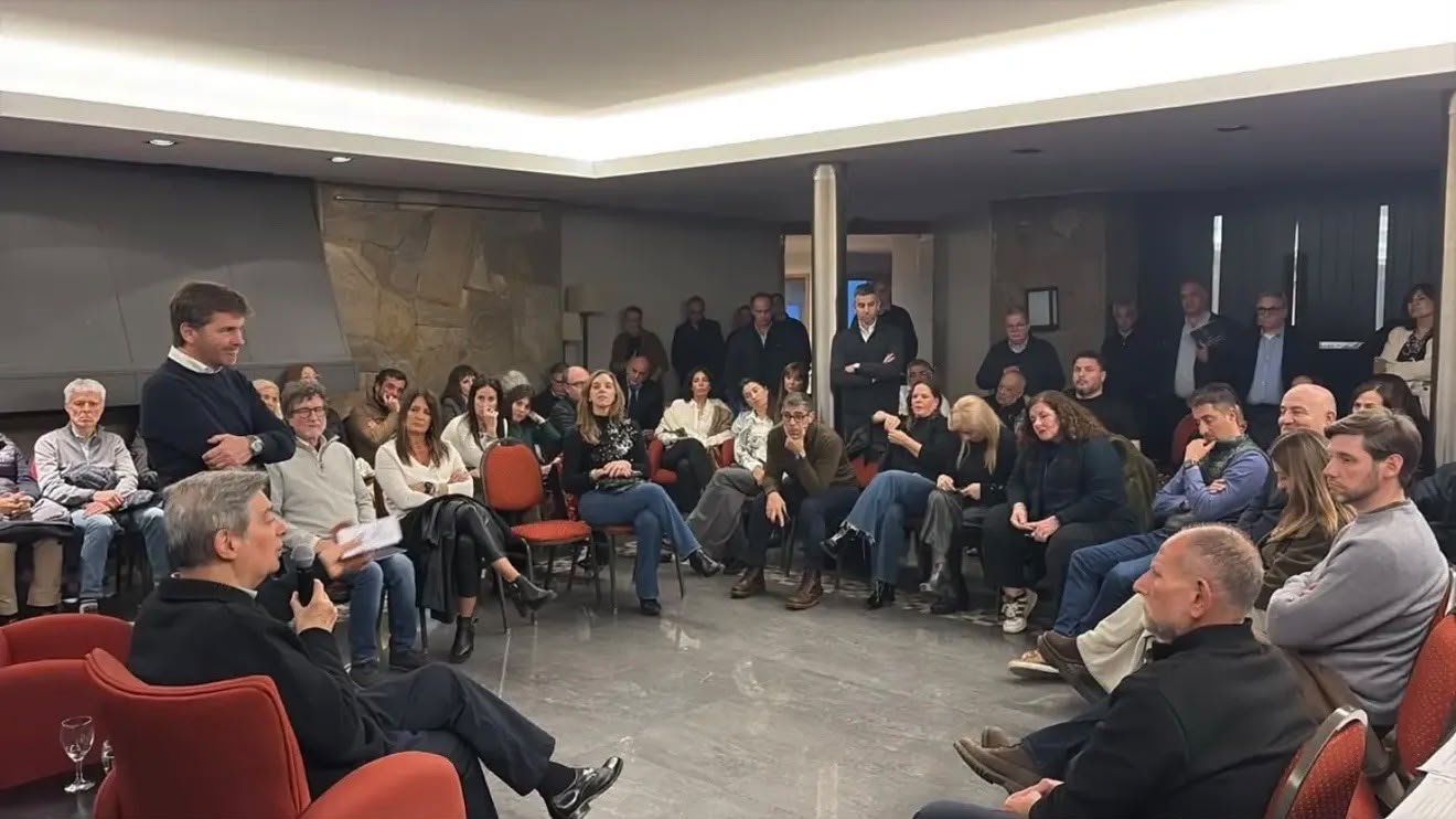Espacio de intercambio de cierre con los participantes del encuentro